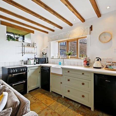 Host & Stay - Little Barn - Upper Hulme Leek Bagian luar foto